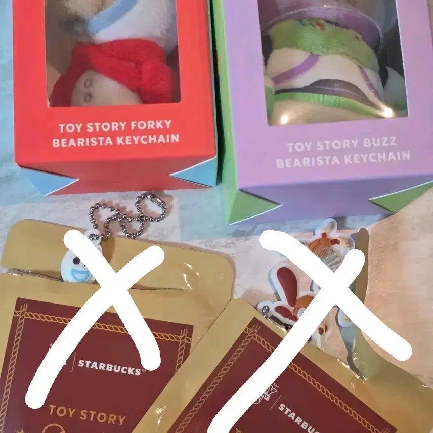 [SOLD OUT] 스타벅스 토이스토리 베어리스타 키링 + 랜덤참