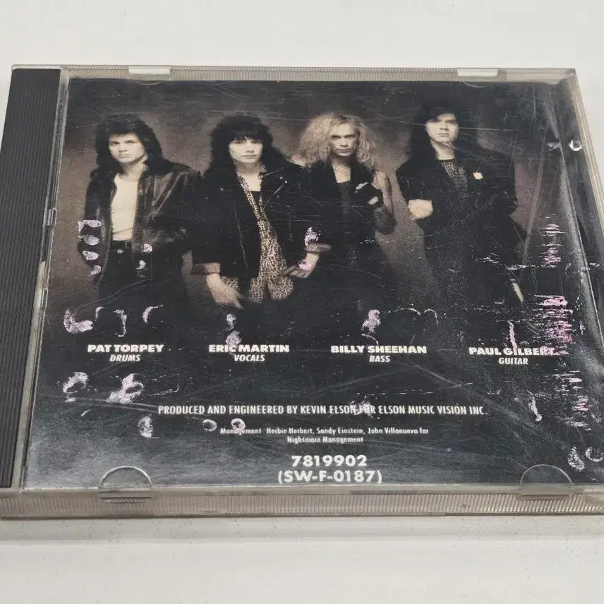 [BUNJANG] Mr. Big Mr. Big 1st Album CD / 미스터 빅 Mr. Big CD 음반