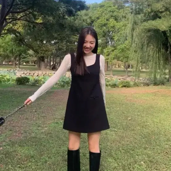 [BUNJANG] Tanat Square Neck Mini Dress / 타낫 스퀘어넥 미니드레스 s