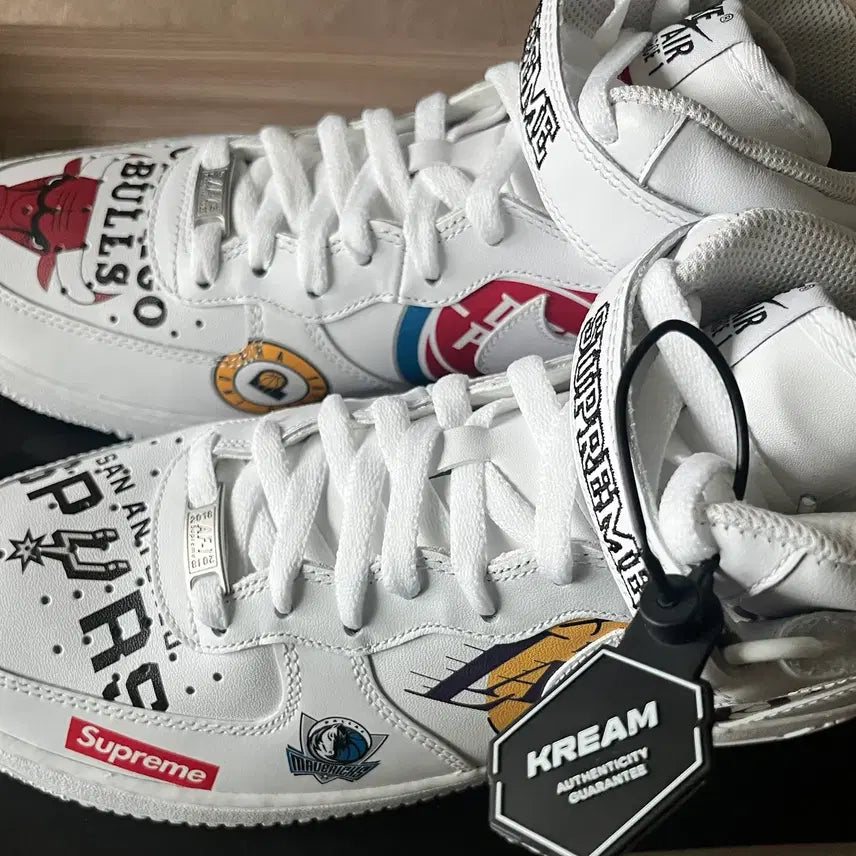 [BUNJANG] Nike x Supreme Air Force 1 Mid NBA White (Size 270) / [새상품] 나이키 x 슈프림 에어포스 1 미드 NBA 화이트 270