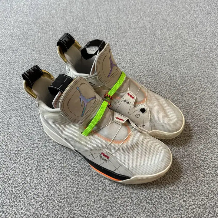 [BUNJANG] Nike Air Jordan 33 PF Sneakers / [정가 25만원] 나이키 에어 조던 33 PF 270