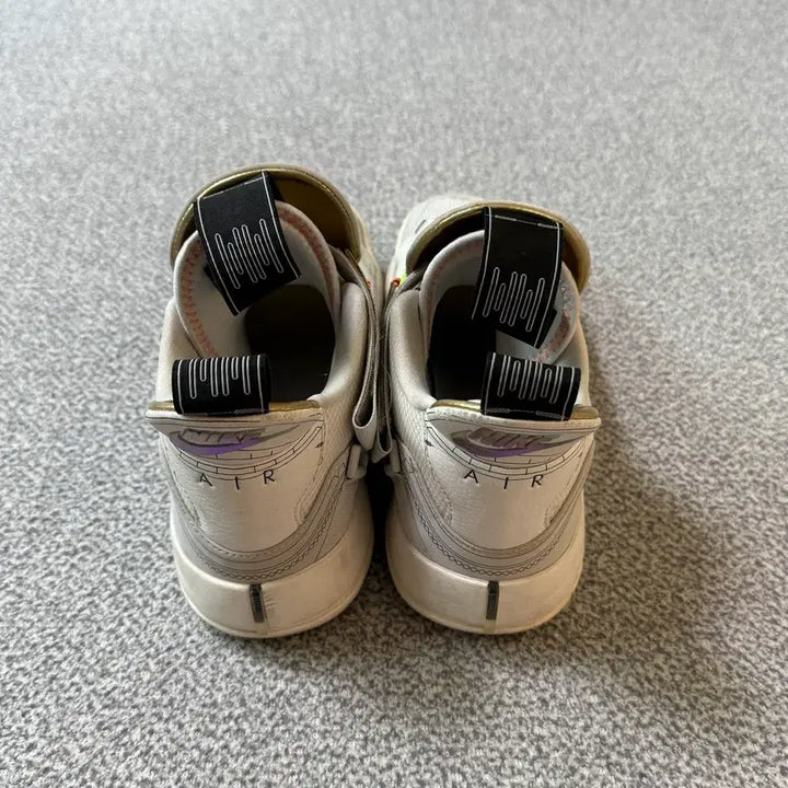 [BUNJANG] Nike Air Jordan 33 PF Sneakers / [정가 25만원] 나이키 에어 조던 33 PF 270