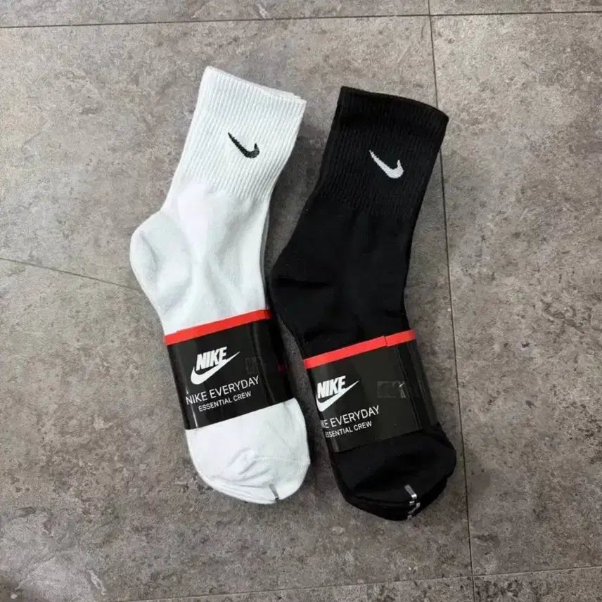 [BUNJANG] Nike Socks (10 Pairs) - Color Selection Available / 나이키양말 10켤레 색상선택가능 12000원