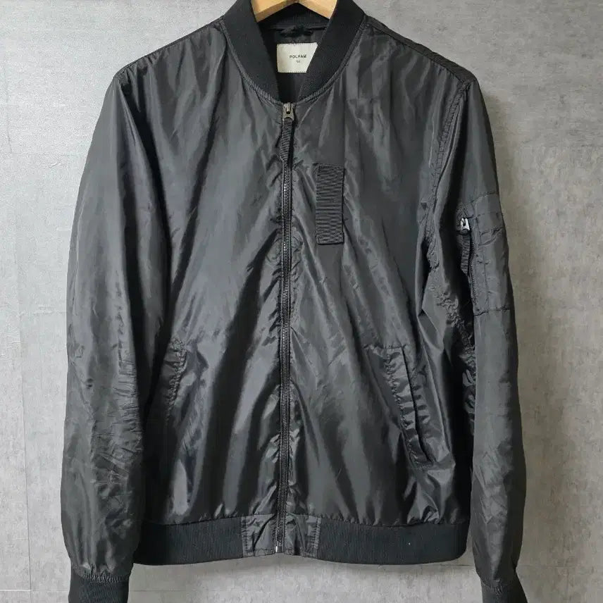 [BUNJANG] Polham Black Bomber Jacket Size 105 / 폴햄 블랙 봄버 자켓  사이즈 105 세탁완  얇아서  여름까지착용가능