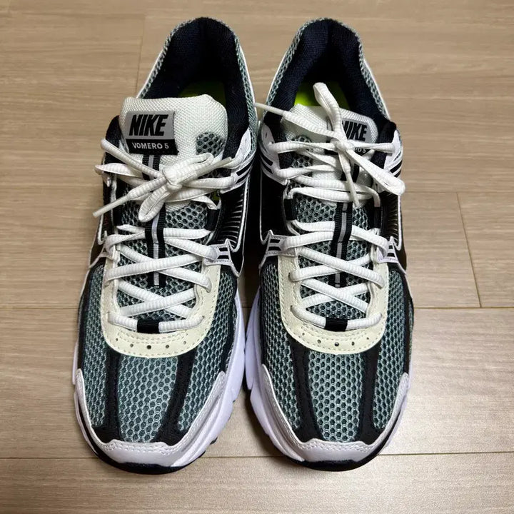 [SOLD OUT] 나이키 줌 보메로5 270 (빈지노모델)