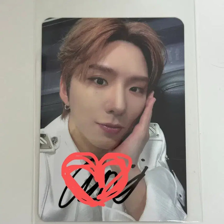 [BUNJANG] MONSTA X Kihyun Qoo10 Video Call Signed Photocard / 몬스타엑스 큐텐 영통팬싸 기현 당첨자 싸인포카