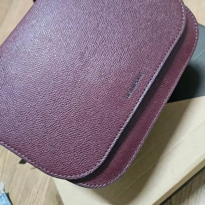 [BUNJANG] Black Crossbody/Shoulder Bag / 블랙 크로스백/숄더백