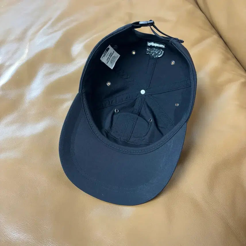 [BUNJANG] Supreme The North Face 6-Panel Ball Cap Hat Black / 슈프림 노스페이스 6패널 볼캡 모자 설산 블랙