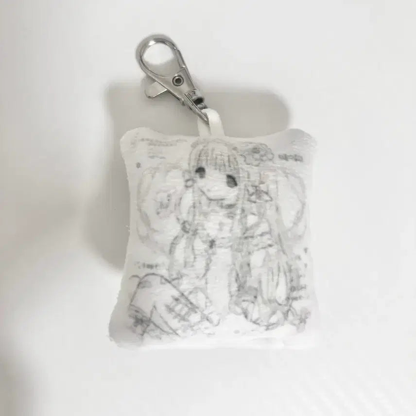 [BUNJANG] Milky Heart Cushion Keyring / 밀키하트 님 쿠션 키링 굿즈