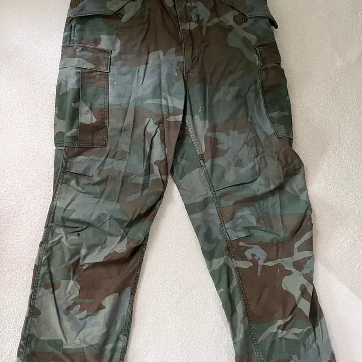 [BUNJANG] US Army BDU Woodland Camo Cargo Pants / 미군 오리지널 bdu 우드랜드 카모 카고 팬츠