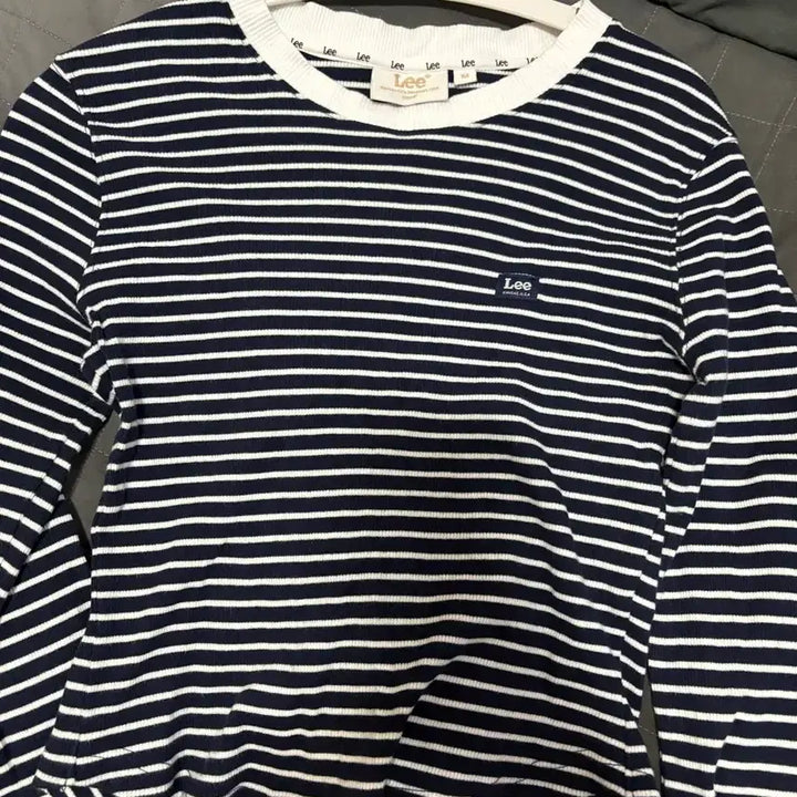 [BUNJANG] Lee Striped Long Sleeve T-Shirt M / Lee 스트라이프 긴팔 티셔츠 M