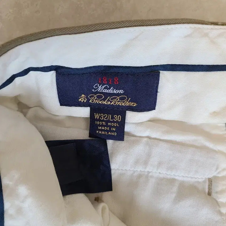 [SOLD OUT] 브룩스브라더스 원턱 치노팬츠 32 매디슨 라인  면바지 정품