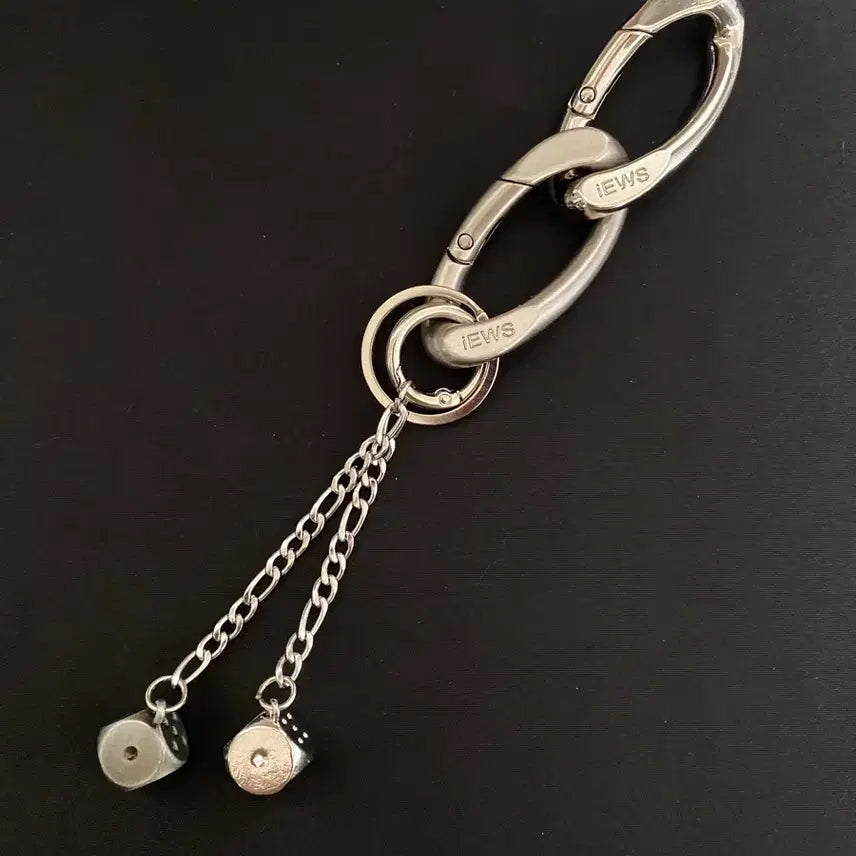 [BUNJANG] Double Carabiner Dice Keychain / 더블 카라비너 다이스 키체인