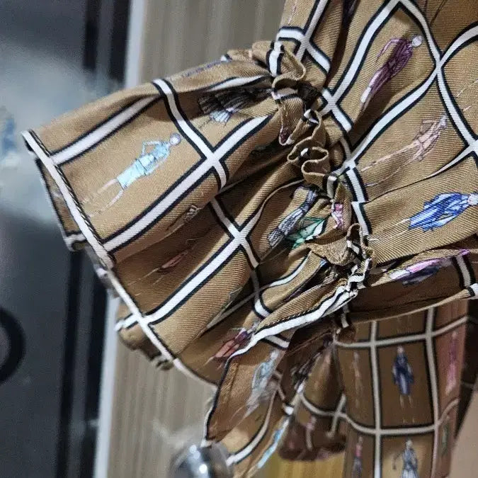 [SOLD OUT] 정품)막스마라실크  블라우스  프릴 소매