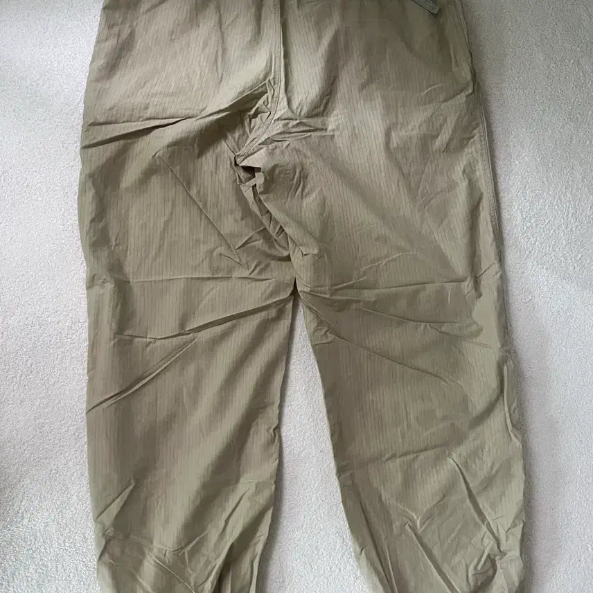 [BUNJANG] Nike ACG Nylon Cargo Pants Beige XL / 나이키 acg 나일론 카고팬츠 베이지 XL