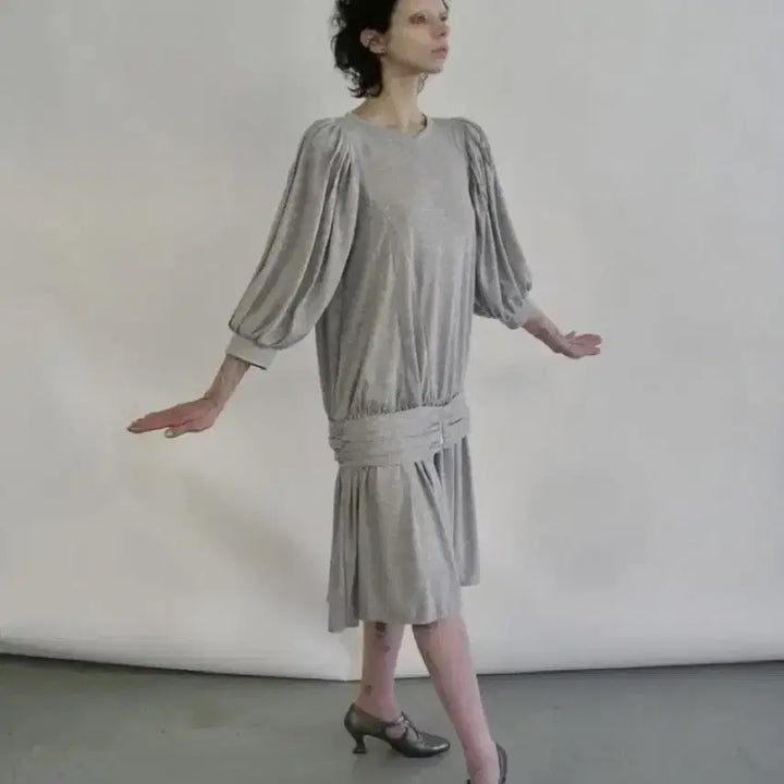 [BUNJANG] Eongss Art Nouveau Dress (Gray) / 에옹쓰 아르누보 드레스(그레이)