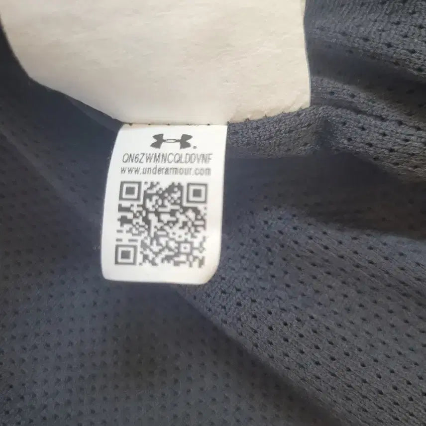 [BUNJANG] Under Armour Project Rock Windbreaker MD / 언더아머 프로젝트락 바람막이 MD