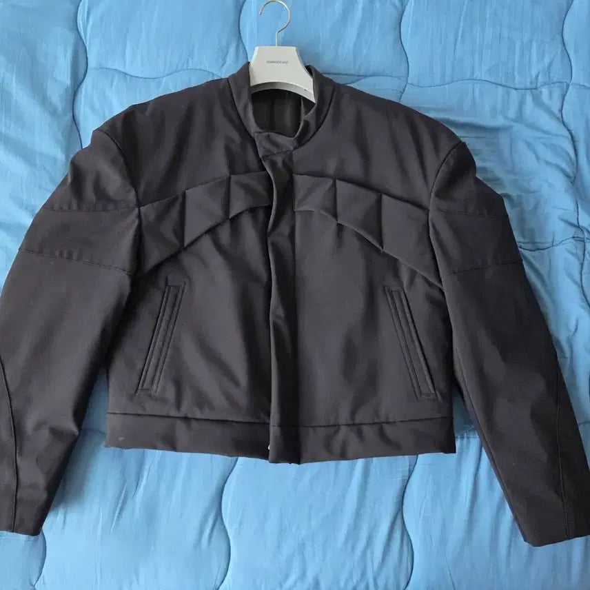 [BUNJANG] Nonnode FW Padded Cropped Rider Jacket Matte Black / 논노드 FW 패디드 크롭 라이더 자켓 매트 블랙