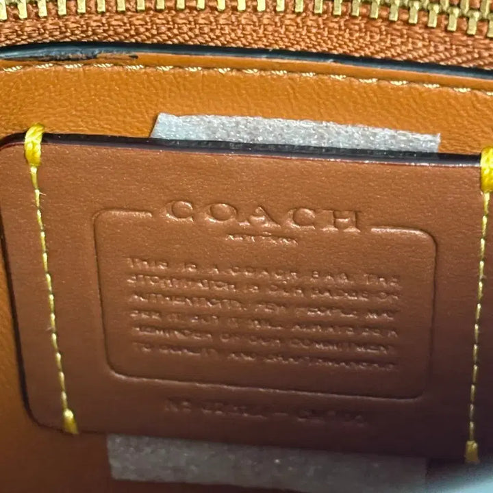 [SOLD OUT] COACH 코치 할리 숄더백 블랙 (새상품)
