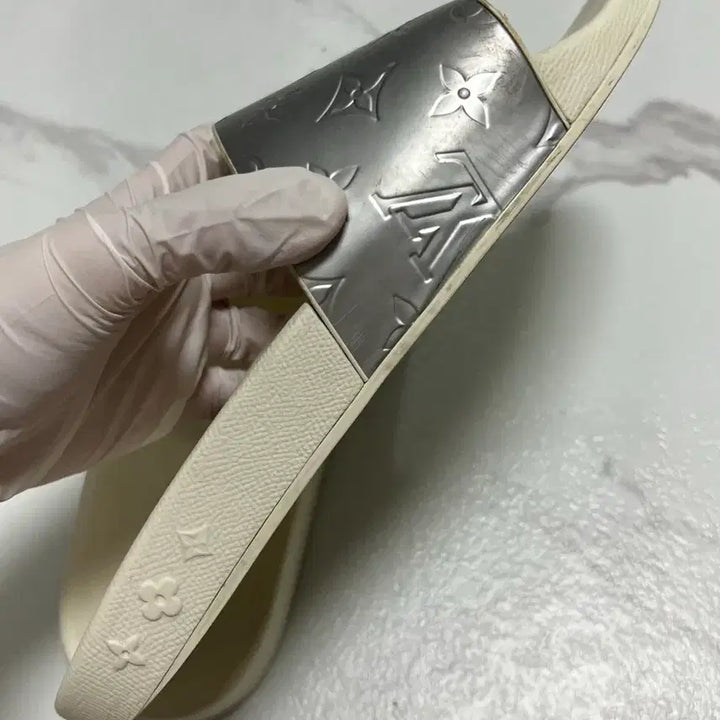 [BUNJANG] Louis Vuitton Waterfront Monogram Slippers / [정품] 260전후 / 루이비통 워터프론트 모노그램 슬리퍼