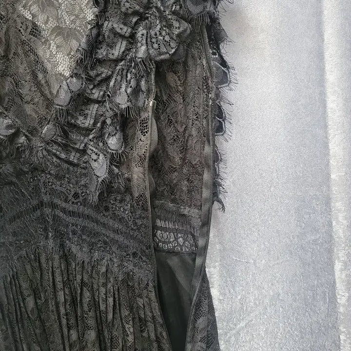 [BUNJANG] ZARA Lace Ruffle Maxi Long Dress (XS) / [ZARA/자라] 레이스 러플 맥시 블랙 롱 원피스 (XS)