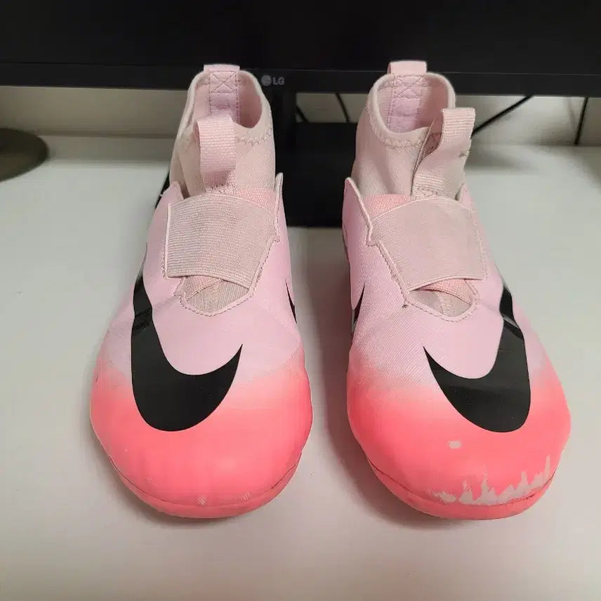 [BUNJANG] Nike Mercurial Superfly 9 Academy Youth Soccer Cleats / 나이키 축구화 240 머큐리얼 수퍼플라이 9 아카데미 유소년 주니어