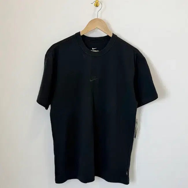 [BUNJANG] Nike NSW Premium T-Shirt Black / 나이키 NSW 프리미엄 반팔티 블랙 새상품