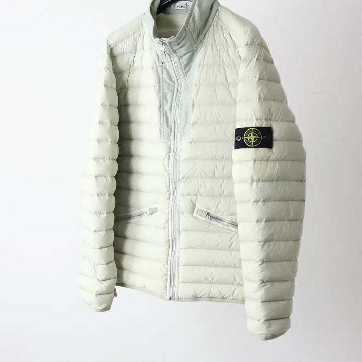 [BUNJANG] Stone Island Loom Woven Lightweight Down Jacket Ivory XL / 스톤아일랜드 룸우븐 경량패딩 아이보리 XL팝니다.