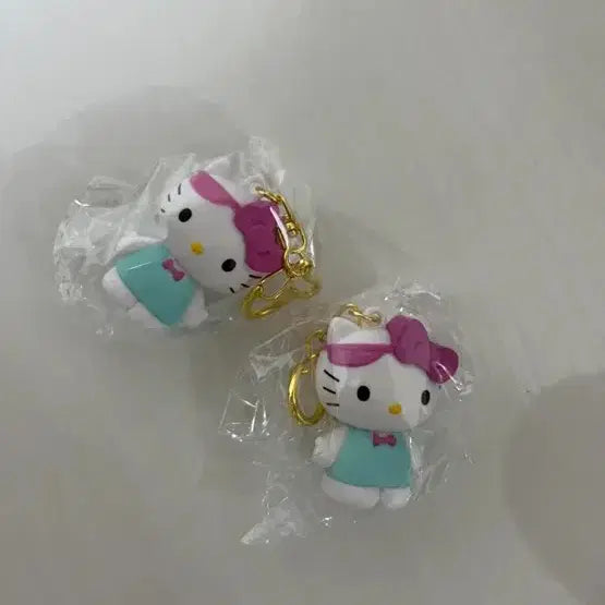 [SOLD OUT] 헬로키티 키링 2종류