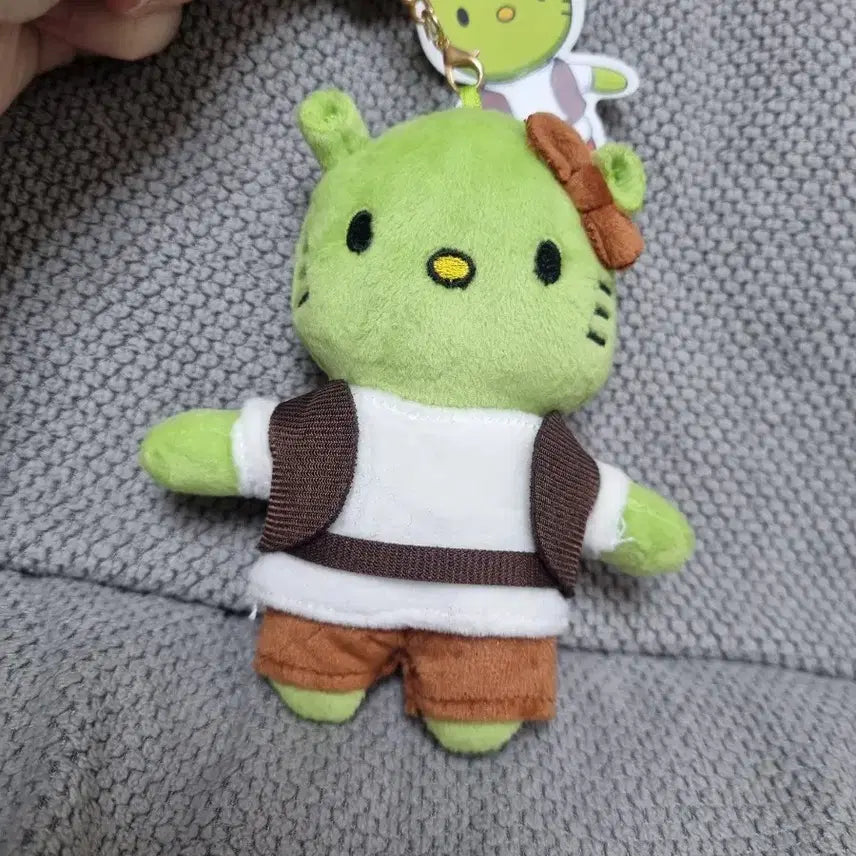 [BUNJANG] Hello Kitty Shrek Collaboration Doll Keychain / 헬로키티 슈렉 콜라보 인형 키링 슈렉키티