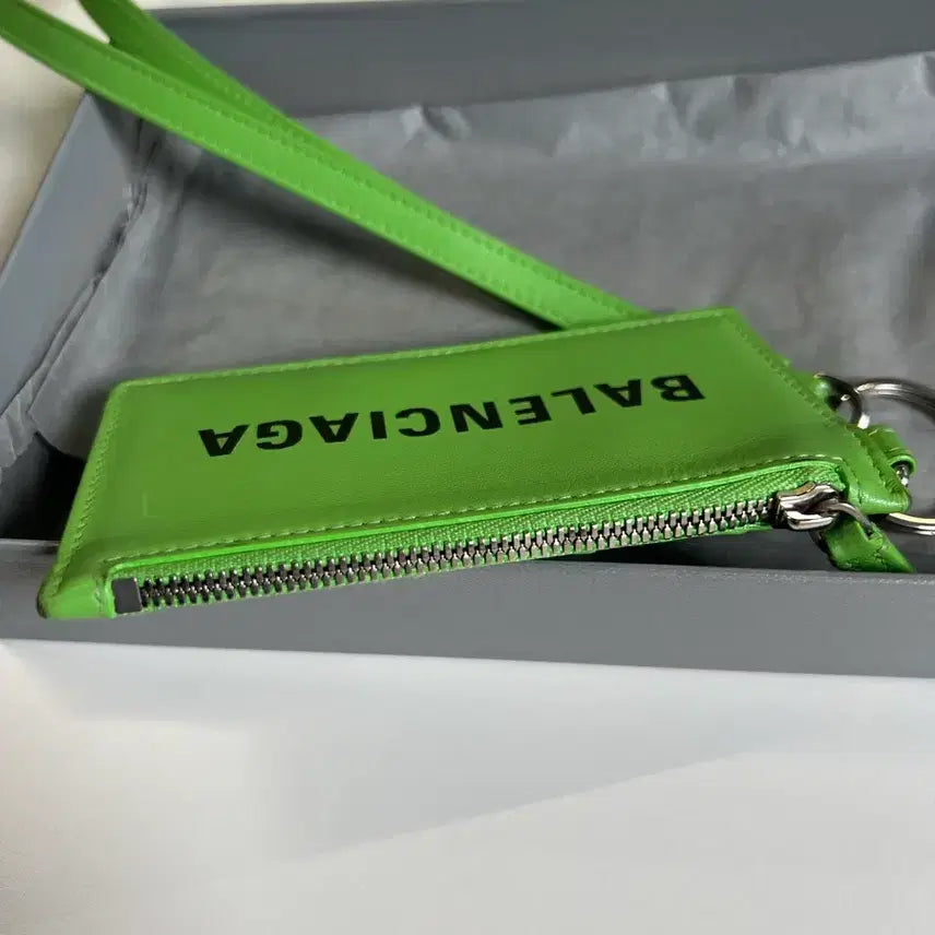 [BUNJANG] Balenciaga Card Wallet Strap - Green / 발렌시아가 카드지갑 스트랩 그린 풀박스