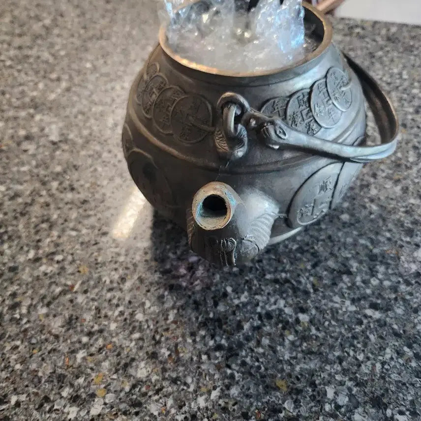 [BUNJANG] Antique Korean Yugi Teapot / 유기