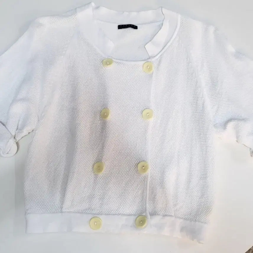 [BUNJANG] Sisley White Short Sleeve Cardigan / 시슬리 화이트 반팔 가디건