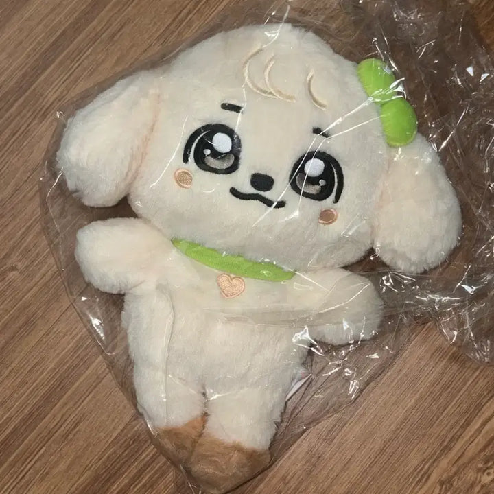 [BUNJANG] IVE An Yujin Kang-An-Ji 30cm Plush Doll / 아이브 안유진 강안지 미니브 30cm 플러시 미개봉 양도 판매