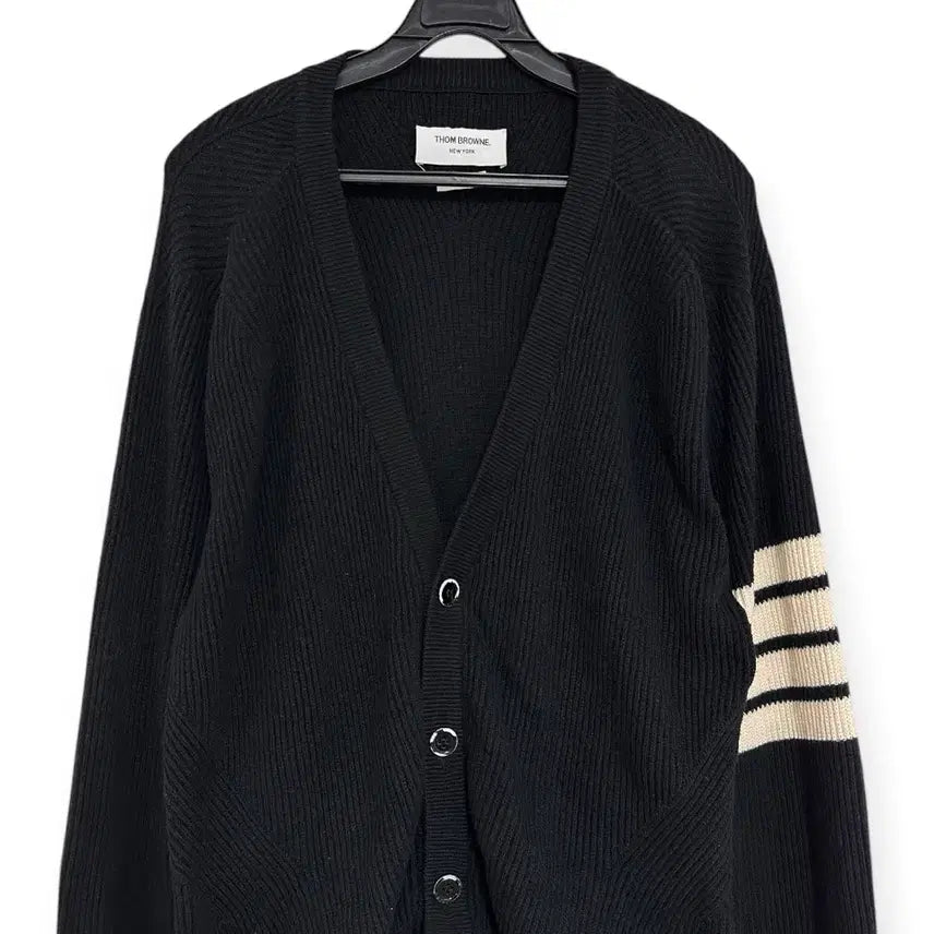[BUNJANG] Thom Browne Four-Bar Black Knit Cardigan / 톰브라운 4선 블랙 니트 가디건