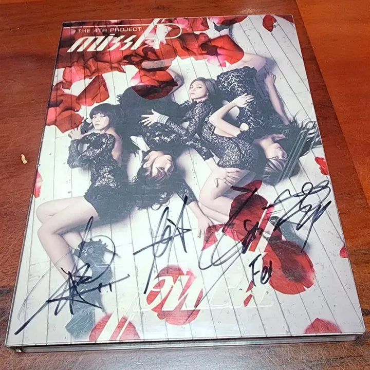 [BUNJANG] Miss A 4th Album Signed Album / 미쓰에이 Miss A 4집 싸인 앨범