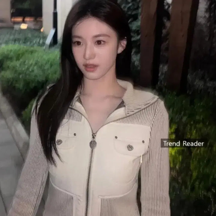 [BUNJANG] Videble Cross Cargo Colorblock Cardigan Ivory S / 새상품)비데블 크로스카고 배색가디건 아이보리S