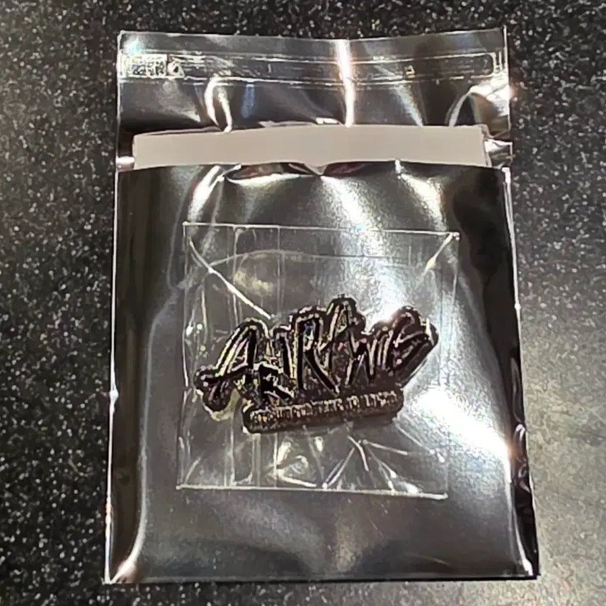 [SOLD OUT] 방탄 도쿄돔 콘서트 굿즈 일본 한정 뱃지 아리랑(영문)
