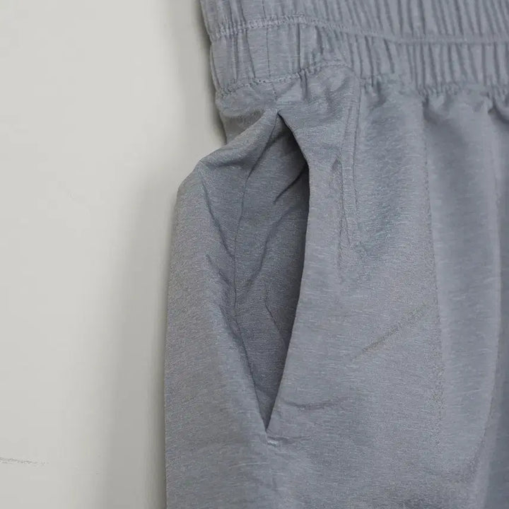 [BUNJANG] Nike One Dri-FIT Mid Rise 3-Inch Shorts / [S]나이키 원 드라이핏 미드 라이즈 3인치 반바지