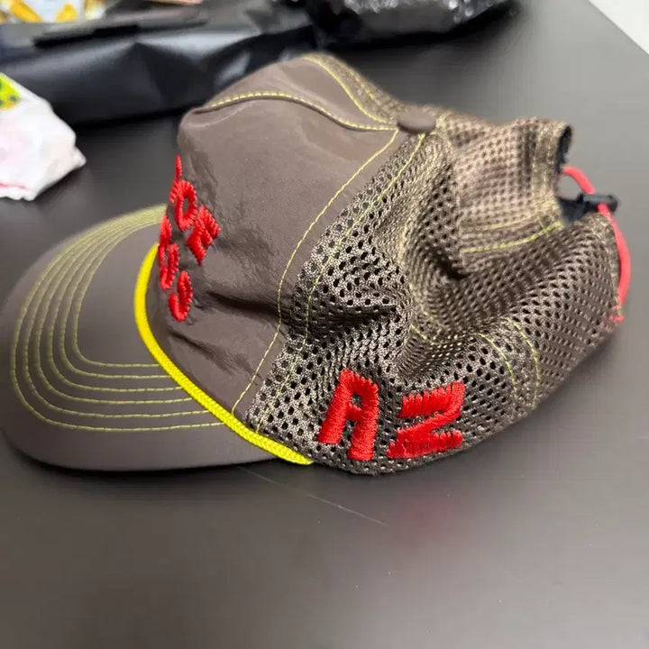 [BUNJANG] Alex Zuno 10 Toes Express Trucker Hat Brown / 알렉스 조노 텐 토우 익스프레스 트러커 햇 브라운