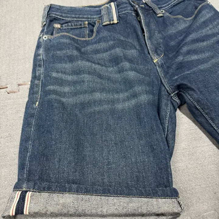 [BUNJANG] Armani Exchange Selvedge Denim Shorts / 알마니 익스체인지 셀비지 데님 쇼츠