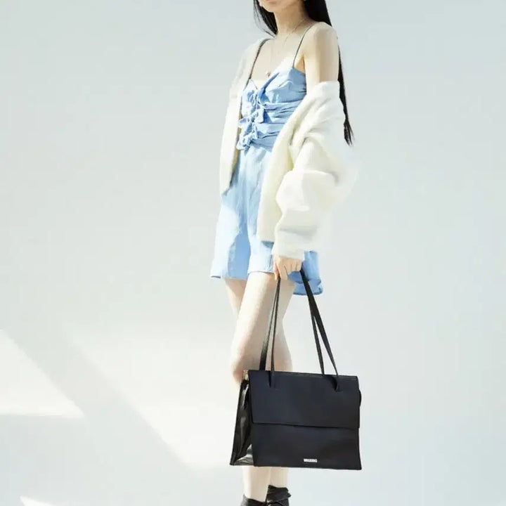 [BUNJANG] NILLRING 10 AM Shoulder Bag / 닐링 (NILLRING) 가방 오전 10시 숄더백