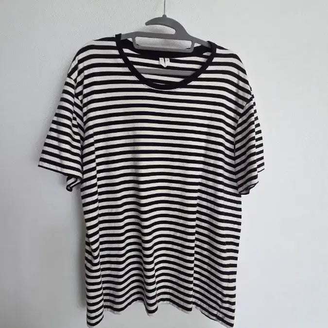 [SOLD OUT] ARKET 스트라이프 반팔 티셔츠 L