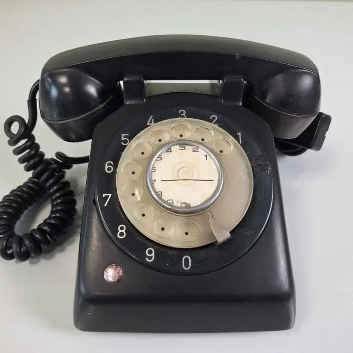 [BUNJANG] Geumseong GS-1 Rotary Dial Telephone / 근대사 수집 자료 옛날 민속품 희귀 골동품 금성 다이얼 전화기