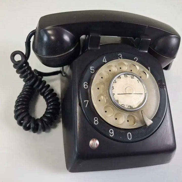[BUNJANG] Geumseong GS-1 Rotary Dial Telephone / 근대사 수집 자료 옛날 민속품 희귀 골동품 금성 다이얼 전화기