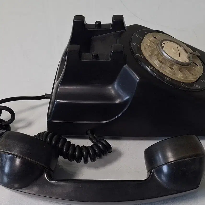 [BUNJANG] Geumseong GS-1 Rotary Dial Telephone / 근대사 수집 자료 옛날 민속품 희귀 골동품 금성 다이얼 전화기