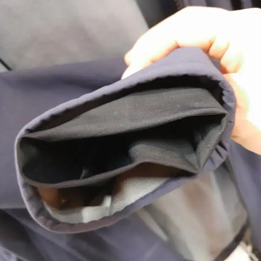 [BUNJANG] Canada Goose Hooded Windbreaker Jacket (105) / 캐나다구스 후드 바람막이 자켓105 정품
