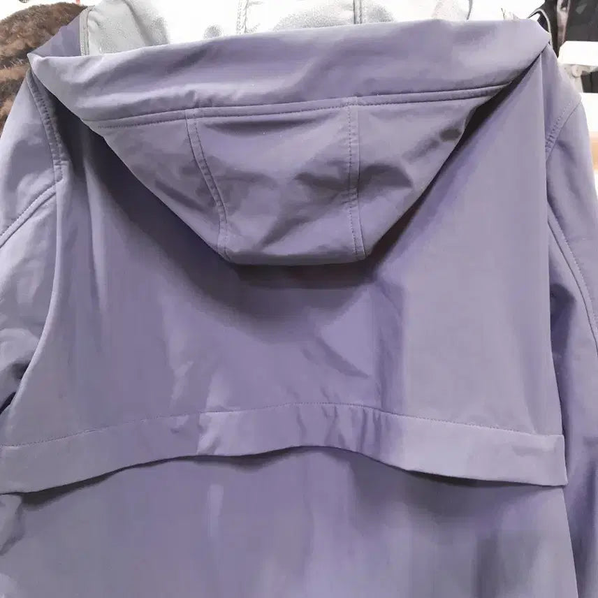 [BUNJANG] Canada Goose Hooded Windbreaker Jacket (105) / 캐나다구스 후드 바람막이 자켓105 정품