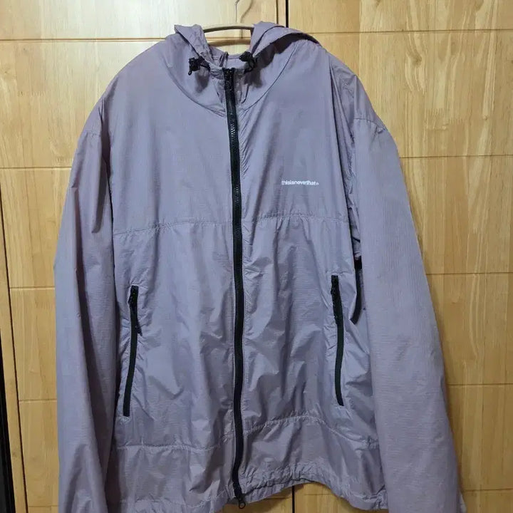 [SOLD OUT] 디스이즈네버댓 바람막이 M