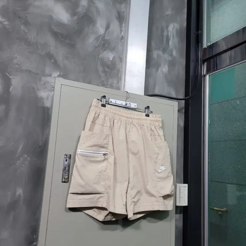 [BUNJANG] Nike Cargo Shorts - L Size / NIKE 나이키 카고 반바지 L사이즈
